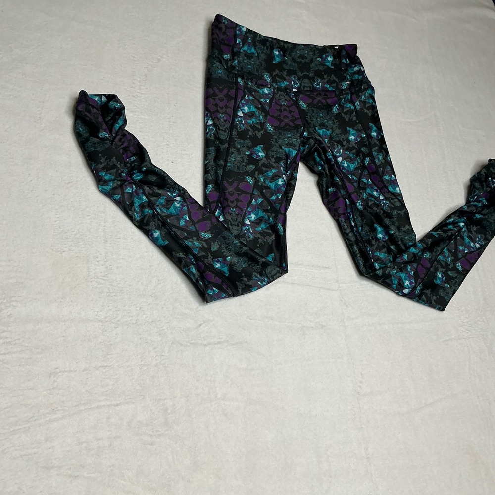 CALIA Athletic Leggings Womens XS Geometric Print Ruched Cuffed Pocket Capri NWT